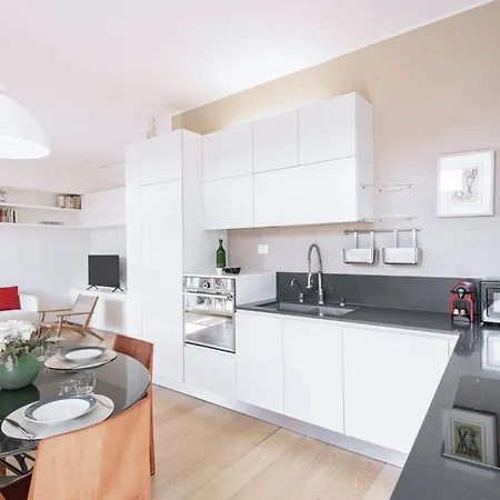 Daire Easylife - Stile Ed Eleganza In Sant'agostino Milano
